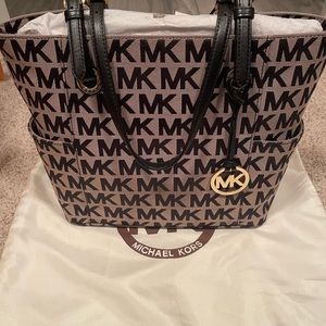 Michael Kors bag